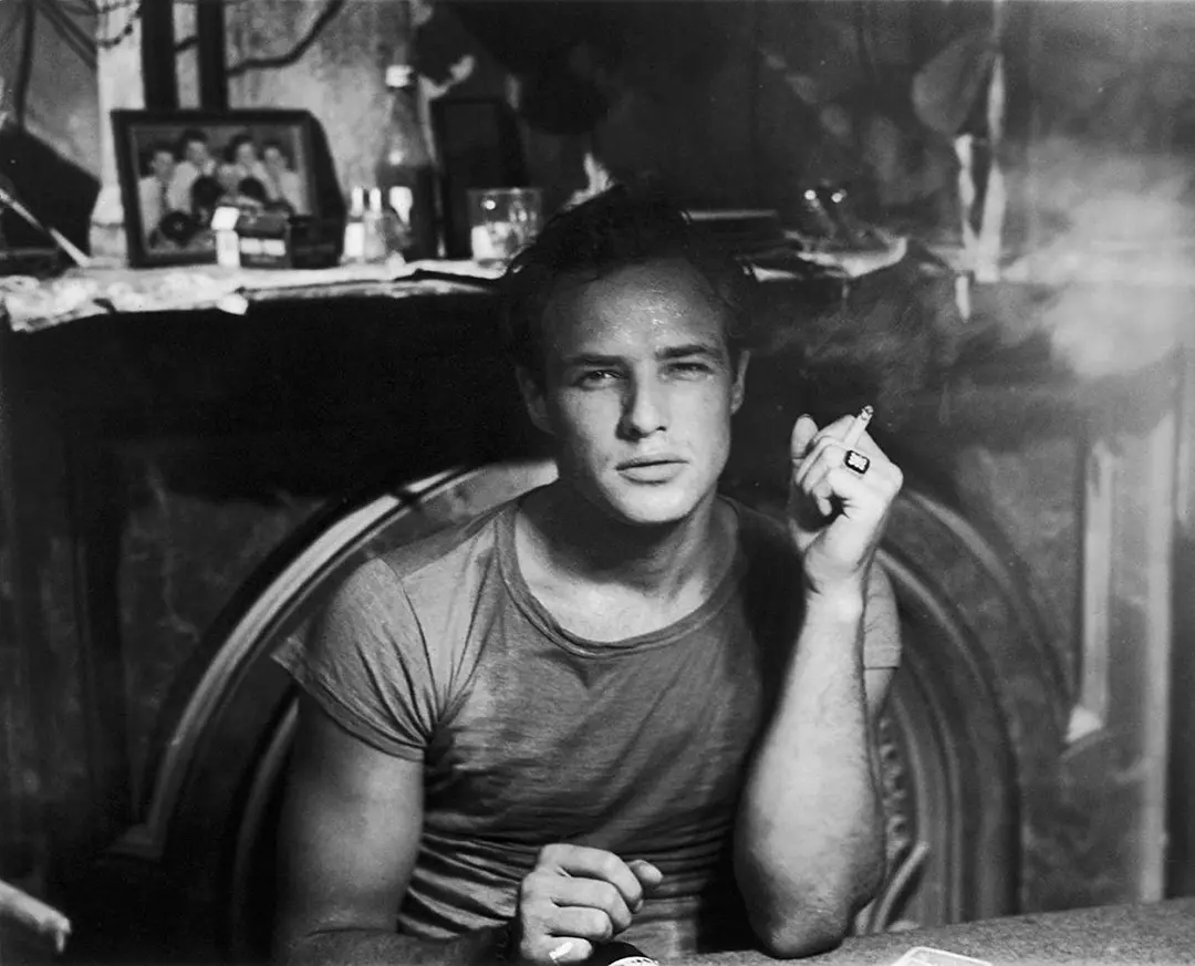 一部压抑到让人窒息的电影：《欲望号街车》