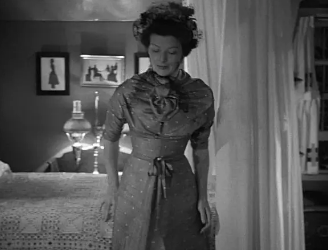 《亚当的肋骨》：关于女权、婚姻、法律的喜剧