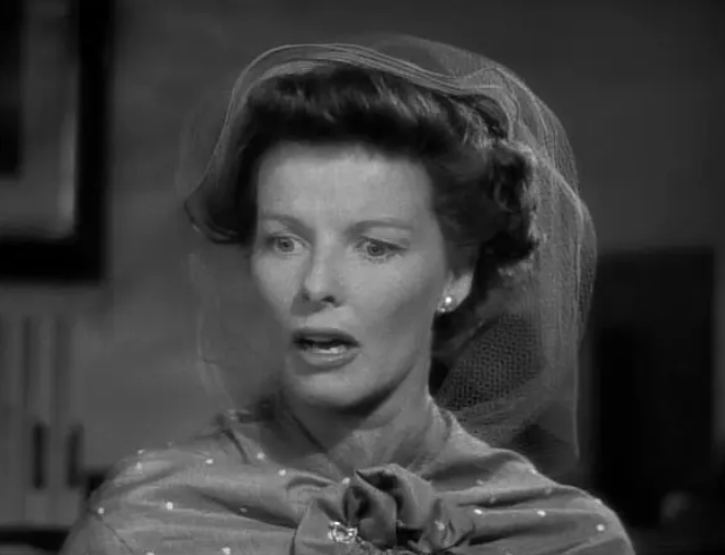 《亚当的肋骨》：关于女权、婚姻、法律的喜剧