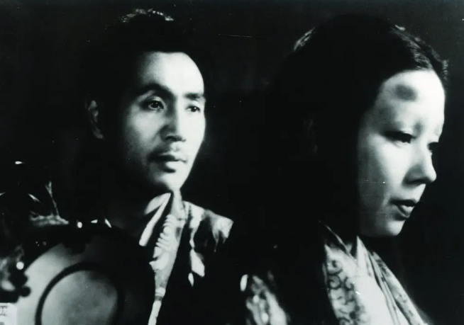 《雨月物语》:影像的生命与无生命 《雨月物语》:影像的生命与无生命