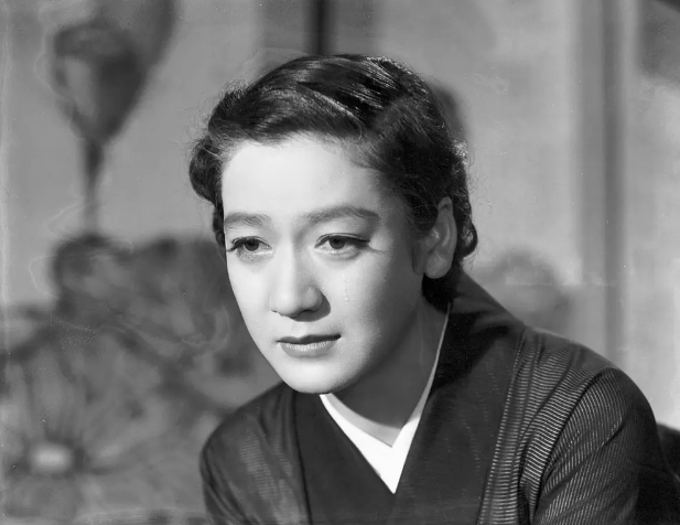 《东京物语》：平静画面下的暗涌