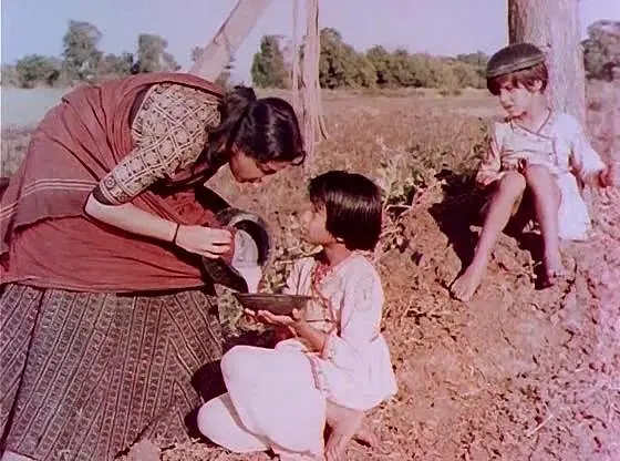 一部成功塑造了伟大女性形象的影片：《印度之母》
