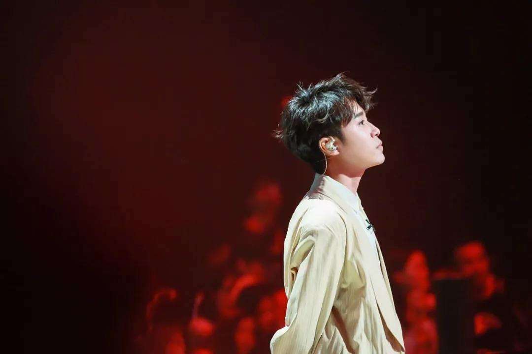 2022吴青峰大连演唱会门票多少钱？（附演出介绍）