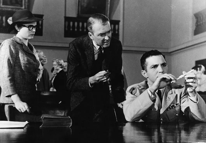 《桃色血案》：十分特别的法律影片