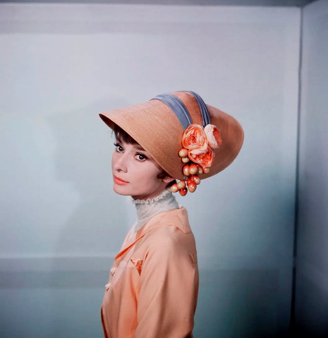 《窈窕淑女》：现代版灰姑娘的故事