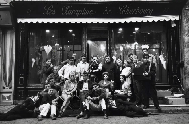 《瑟堡的雨伞》:一代法国人的甜美回忆 《瑟堡的雨伞》:一代法国人的甜美回忆