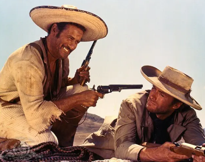 《黄金三镖客》：一场不公平的决斗