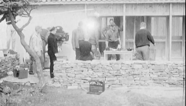 《假面》：人人都是一座孤岛