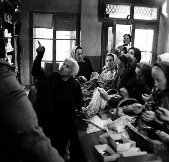 《大街上的商店》:没有暴力的残酷 《大街上的商店》:没有暴力的残酷