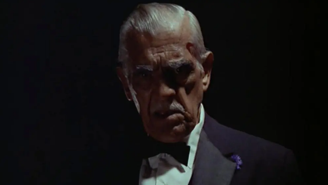 《目标》：好莱坞低成本类惊悚电影