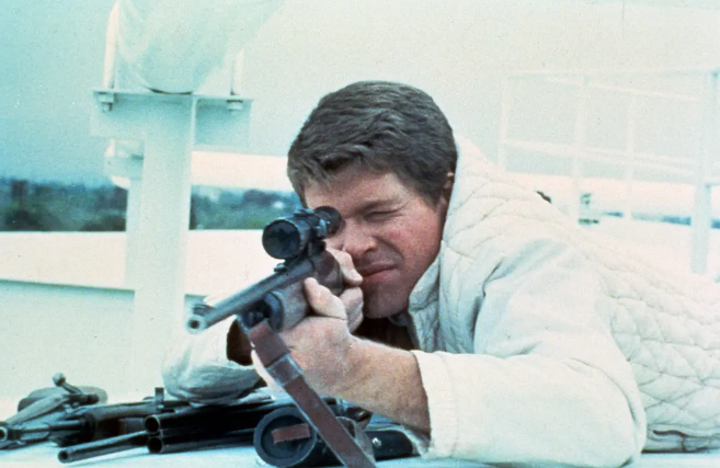 《目标》：好莱坞低成本类惊悚电影