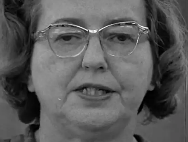 《高中》：教条对青春的束缚与破坏