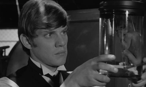 《如果》：处处是时代的缩影