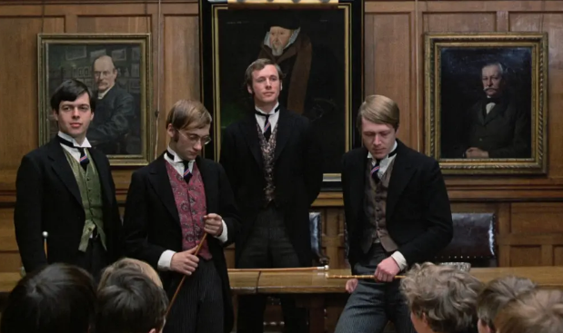 《如果》：处处是时代的缩影