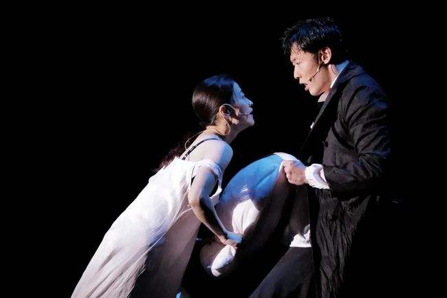 2022戏剧《红与黑》天津站剧情简介+门票+演出时间 2022戏剧《红与黑》天津站剧情简介+门票+演出时间