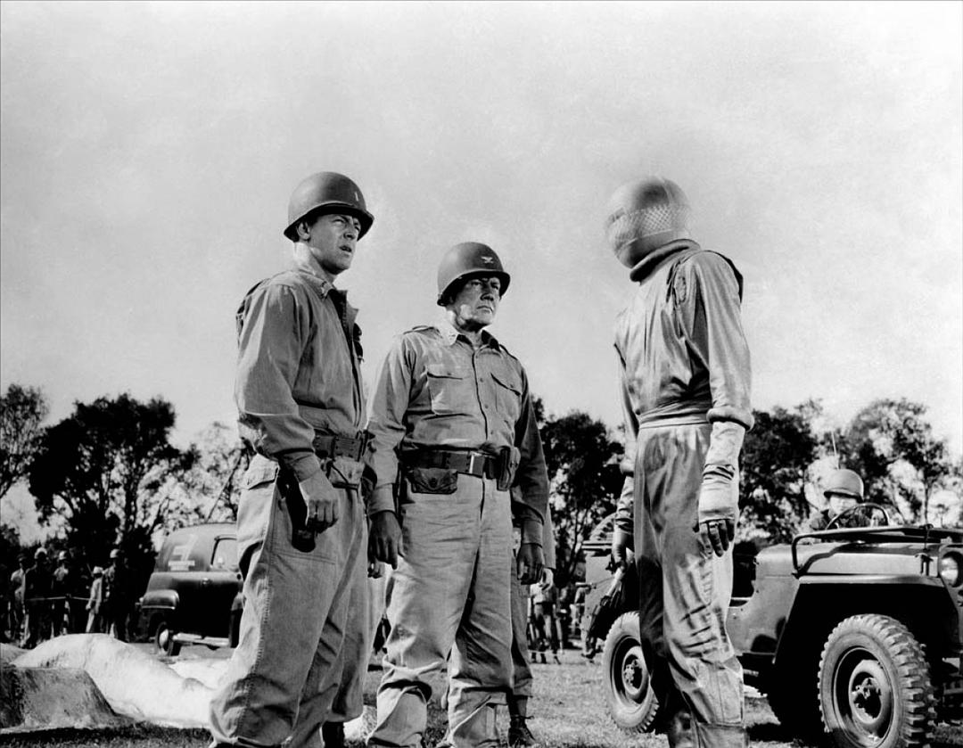 冷战初期的经典科幻片:《地球停转之日》 冷战初期的经典科幻片:《地球停转之日》