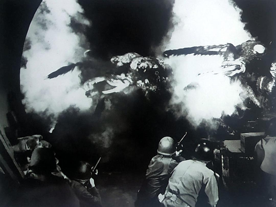 早期幻想题材的示范影片：《X射线》