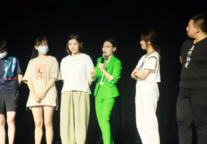 2022脱口秀《Xin仇旧恨》深圳站时间详情（附门票地址）