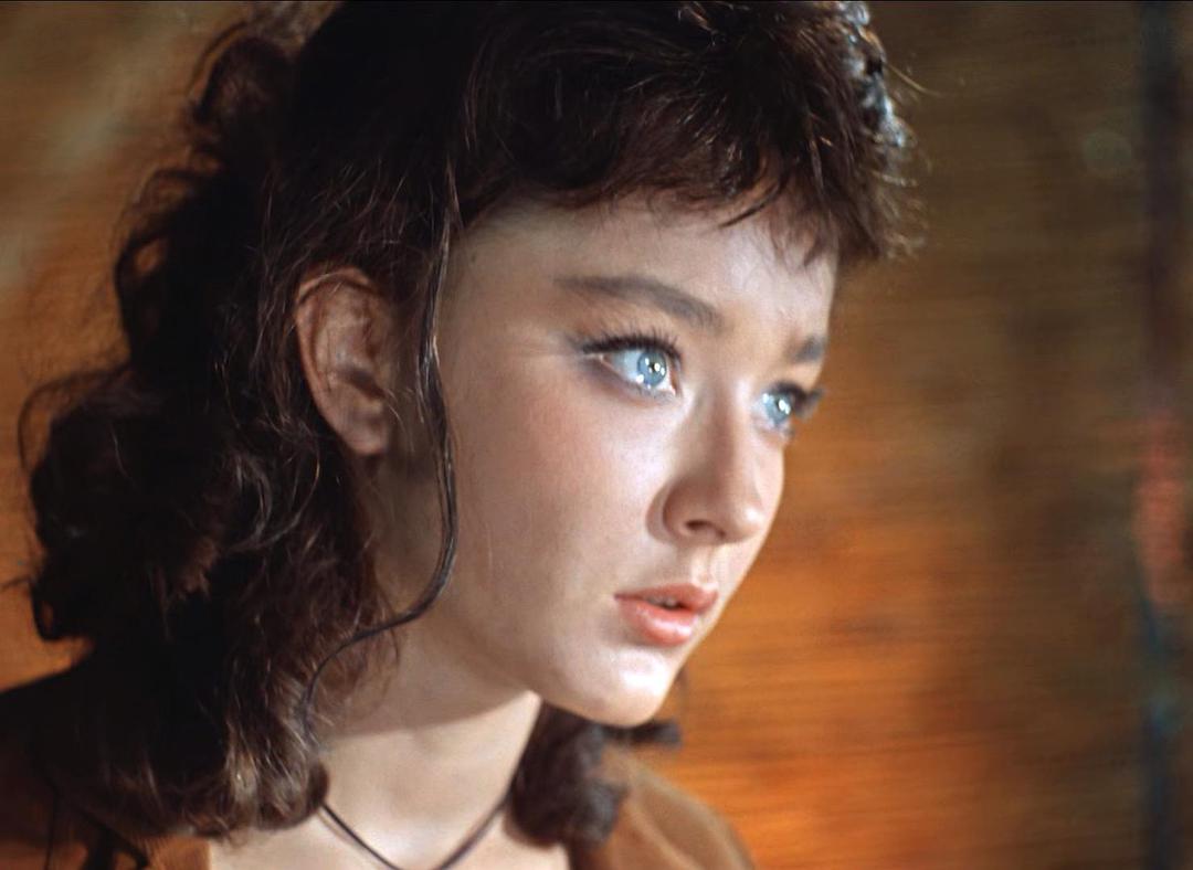 早期具有俄苏审美的科幻影片:《两栖人》 早期具有俄苏审美的科幻影片:《两栖人》