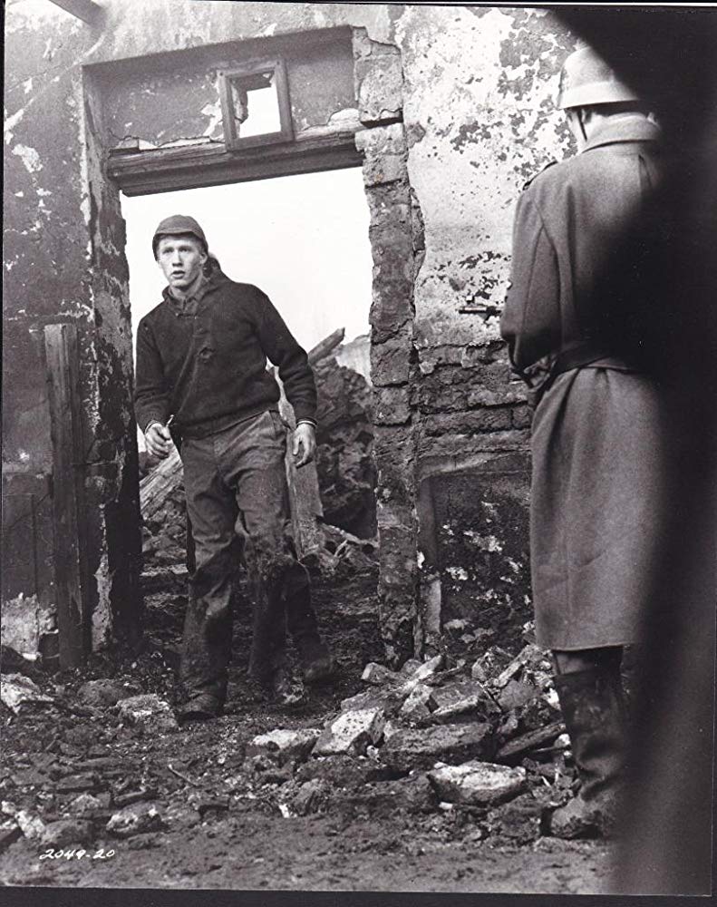 炫技式的科幻影片：《第五号屠宰场》