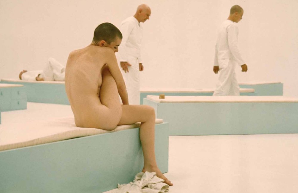 一个简单的世界：《未来世界》