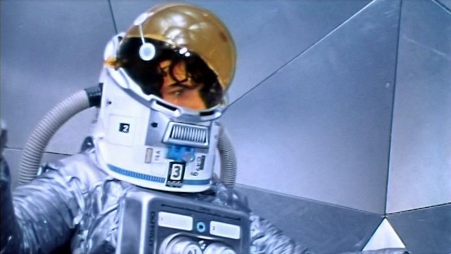 七十年代的黑色幽默:《黑星球》 七十年代的黑色幽默:《黑星球》