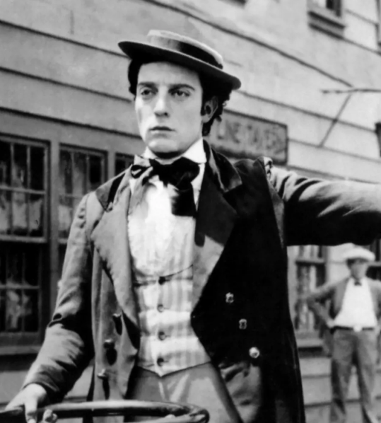 《将军号》：南方视角的战场爱情故事