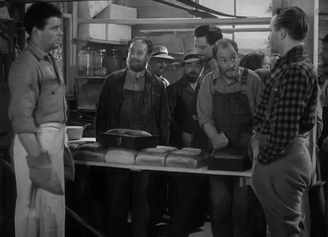 《魔影袭人来》:冒险题材永恒经典 《魔影袭人来》:冒险题材永恒经典