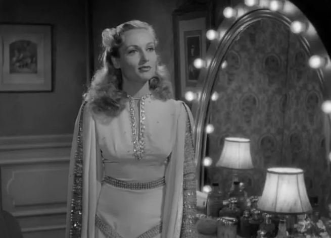 《你逃我也逃》：传统喜剧的巅峰