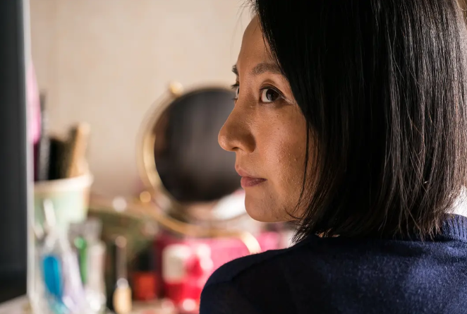 《汽车维修站》：充满细节的剧情片