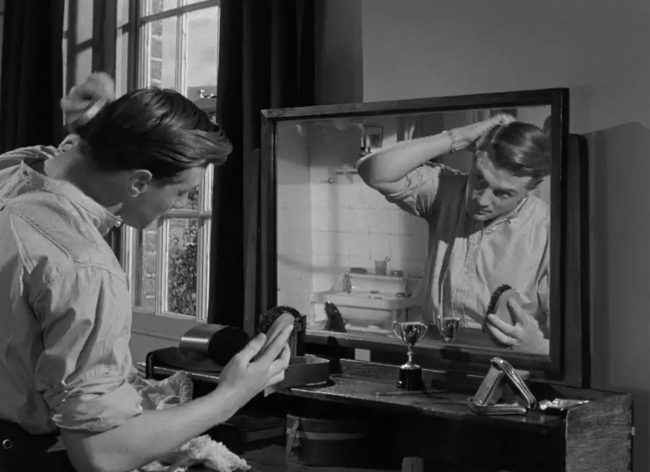 《轰炸鲁尔水坝记》：具有纪录片般的真实感