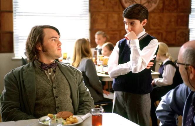 《摇滚校园》：浓浓喜剧色彩的摇滚电影