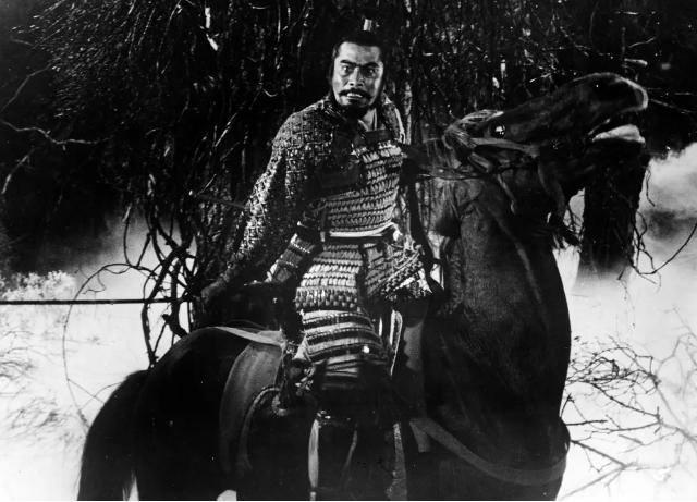 《蜘蛛巢城》：黑泽明的电影改编艺术