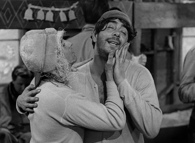 《战地军魂》：民意与民主的矛盾