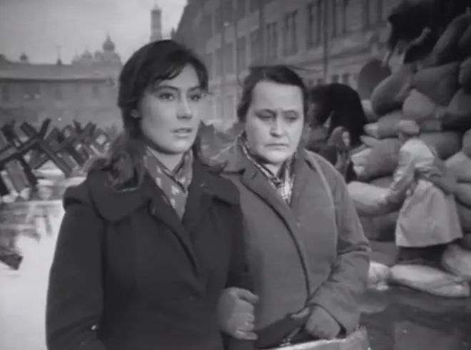 《雁南飞》:极具诗意的战争电影 《雁南飞》:极具诗意的战争电影