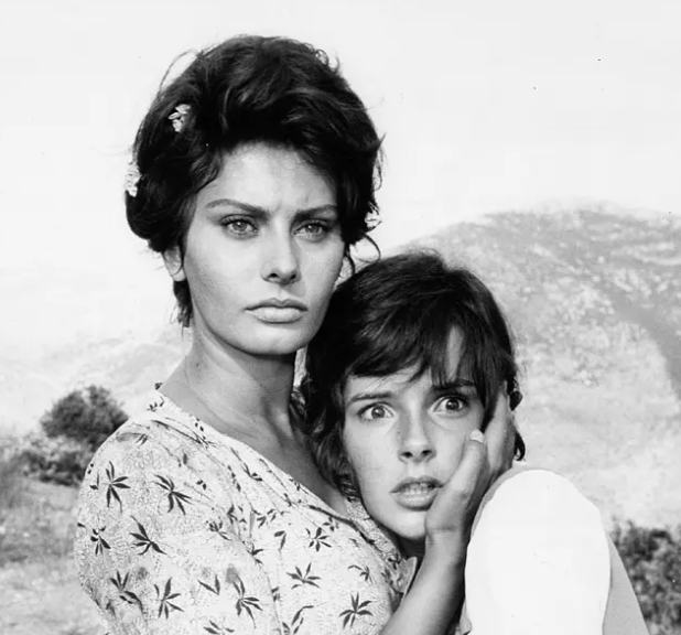 《烽火母女泪》:直白表现母女情感 《烽火母女泪》:直白表现母女情感