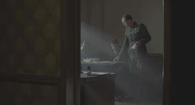 《波斯语课》:最柔软的抵抗 《波斯语课》:最柔软的抵抗