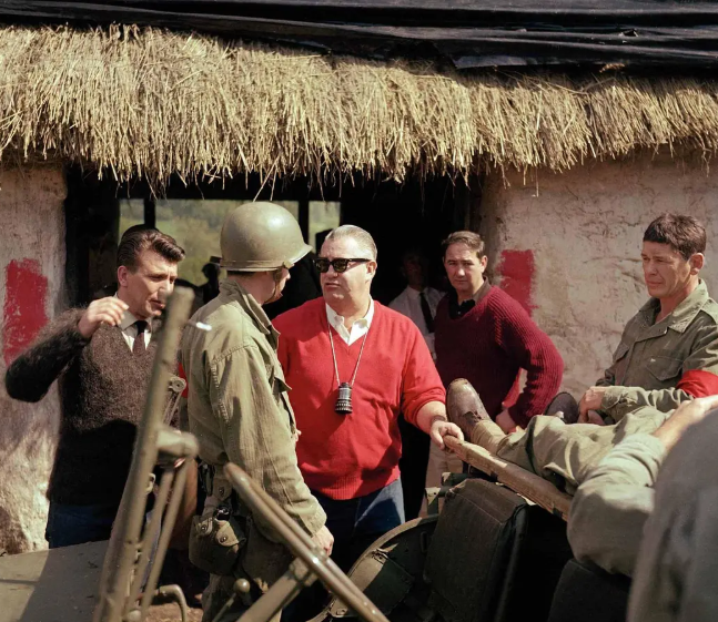 《十二金刚》:电影版加里森敢死队 《十二金刚》:电影版加里森敢死队