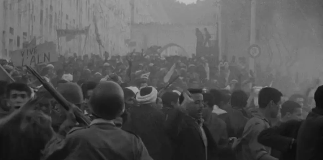 《阿尔及尔之战》：非政治的艺术