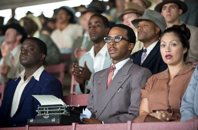 《42号传奇》:坚持内心的信念 《42号传奇》:坚持内心的信念