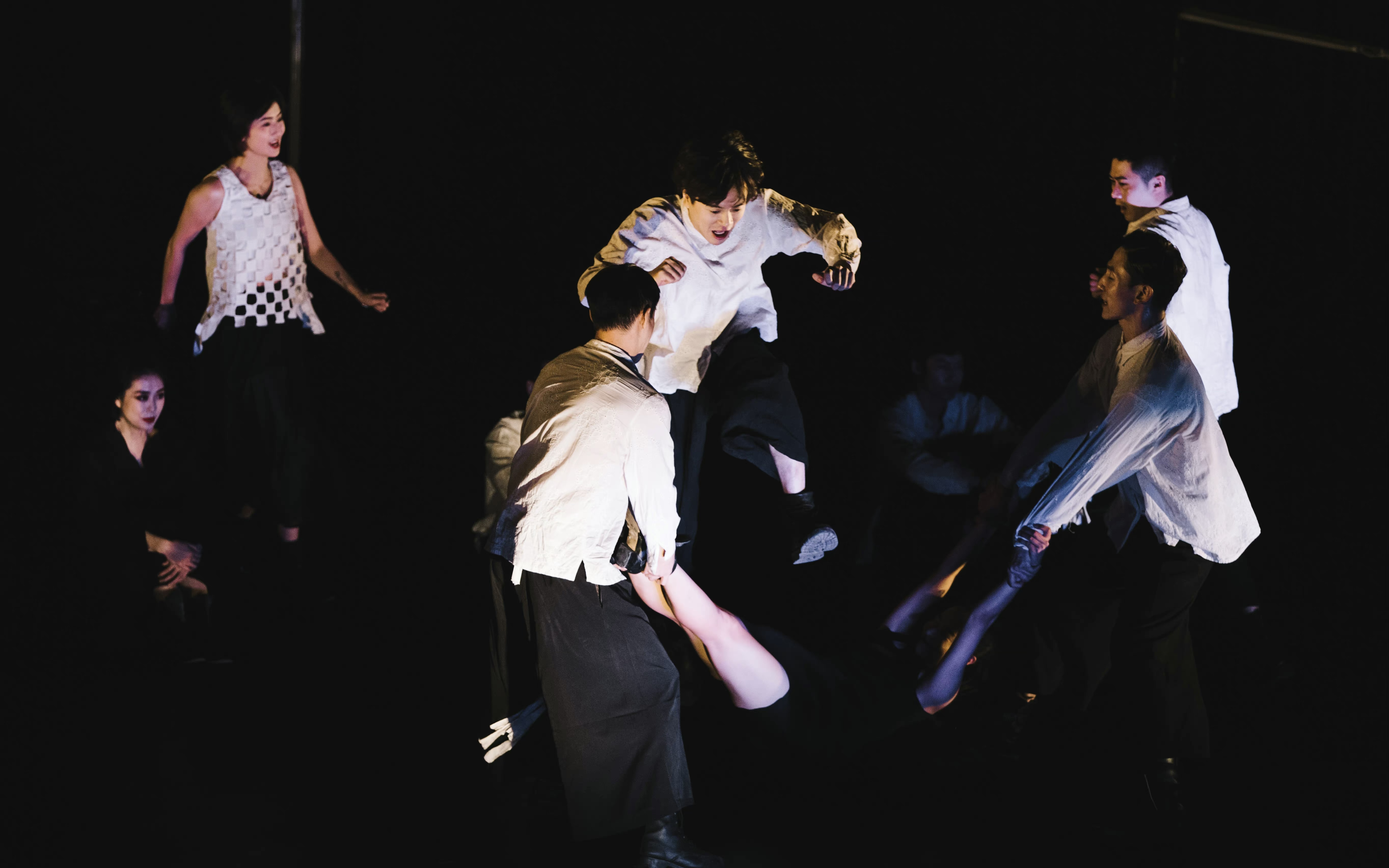 2022戏剧《我爱XXX》杭州站门票购买及演出详情