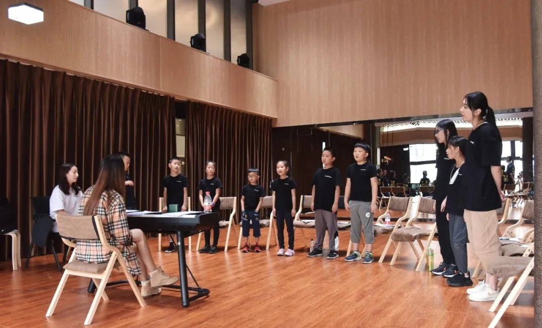 2022中英联合制作原创儿童科幻音乐剧《王国》-上海站 2022中英联合制作原创儿童科幻音乐剧《王国》-上海站