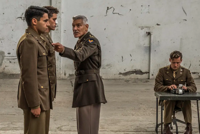 《第二十二条军规》：极具内涵的喜剧作品