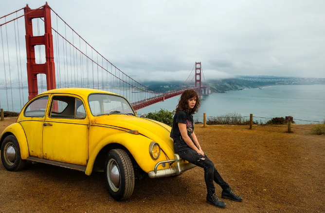 《大黄蜂》：最温情的变形金刚系列