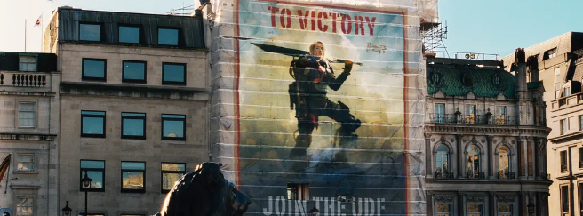 《明日边缘》：类似游戏的影片