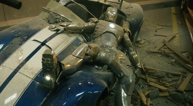 《钢铁侠》：个人英雄主义以国家形式表述