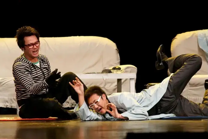 2022东氿话剧节《疯狂的疯狂》-宜兴站 2022东氿话剧节《疯狂的疯狂》-宜兴站