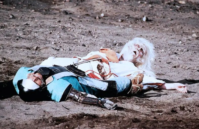 《乱》：史诗背景下的人性悲剧