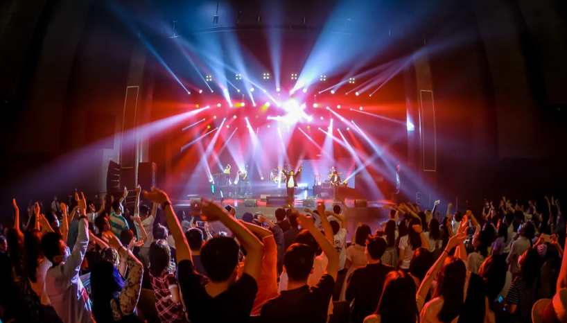 2022鹿先森乐队泰安演唱会从哪里购票？