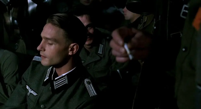 《决战斯大林格勒》：小人物个体的诉求